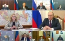 Президент России Владимир Путин поручил провести диспансеризацию взрослых в новых регионах